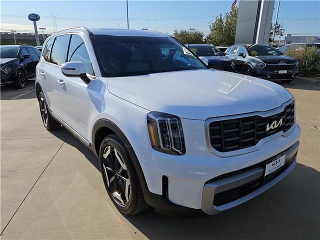 used 2024 Kia Telluride car, priced at $39,429