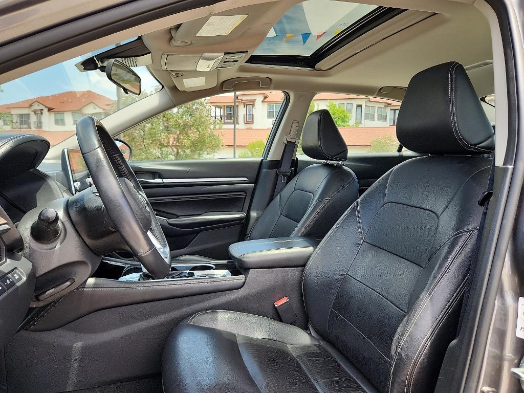 used 2022 Nissan Altima car, priced at $26,999