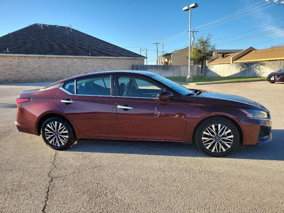 used 2023 Nissan Altima car