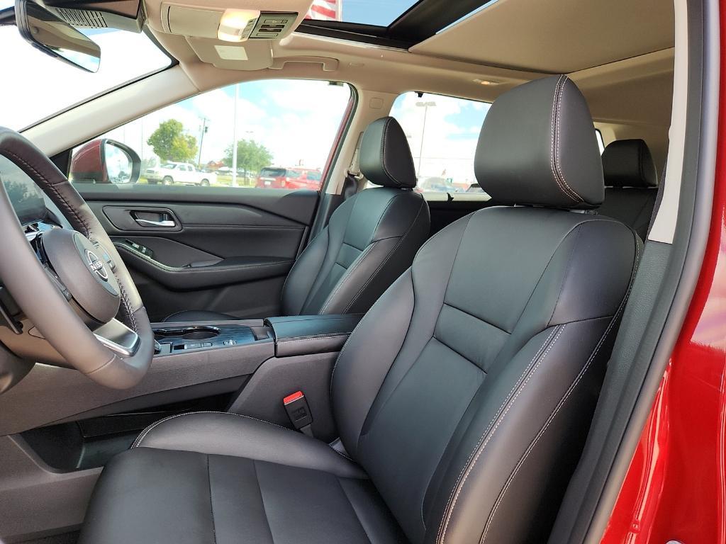 used 2024 Nissan Rogue car, priced at $31,998