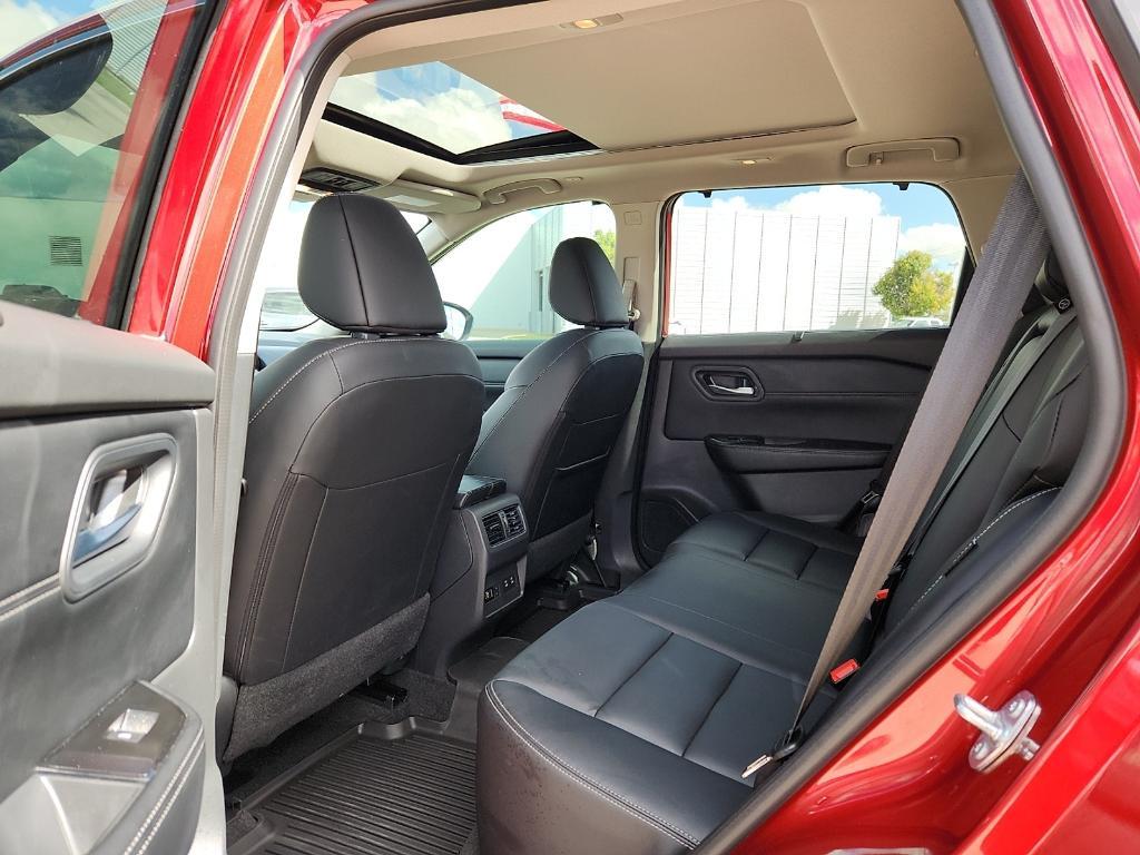 used 2024 Nissan Rogue car, priced at $31,998