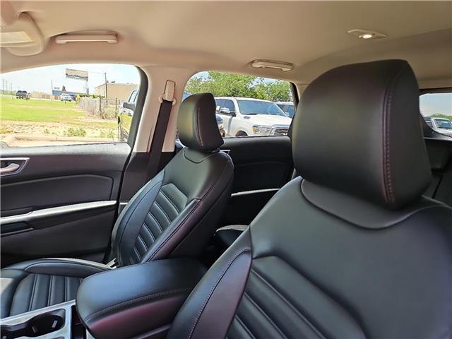 used 2024 Ford Edge car, priced at $25,165