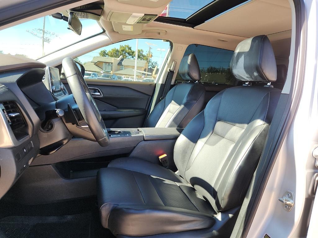 used 2021 Nissan Rogue car, priced at $19,999