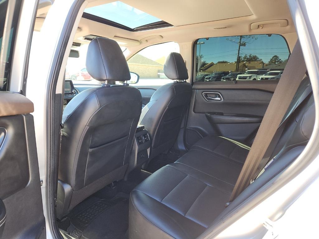 used 2021 Nissan Rogue car, priced at $19,999