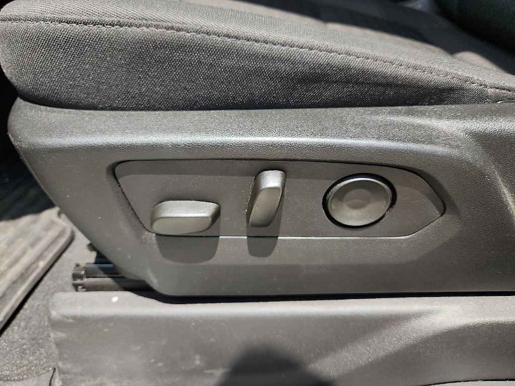 used 2025 Chevrolet Silverado 1500 car, priced at $49,996