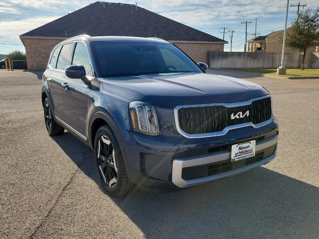 used 2023 Kia Telluride car, priced at $35,999