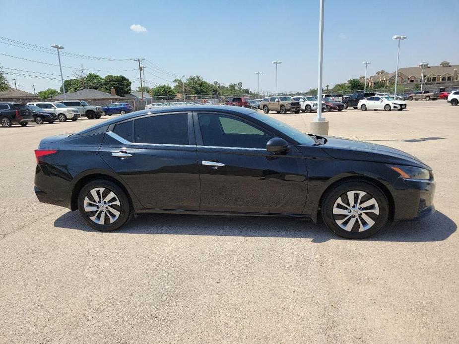 used 2024 Nissan Altima car