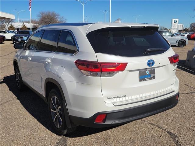 used 2019 Toyota Highlander Hybrid car, priced at $34,995