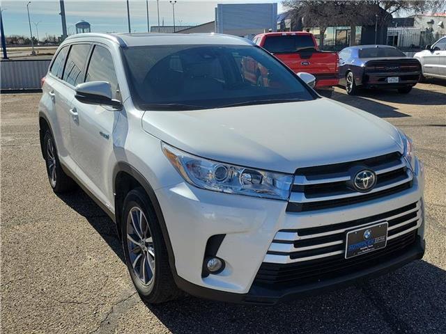 used 2019 Toyota Highlander Hybrid car, priced at $34,995