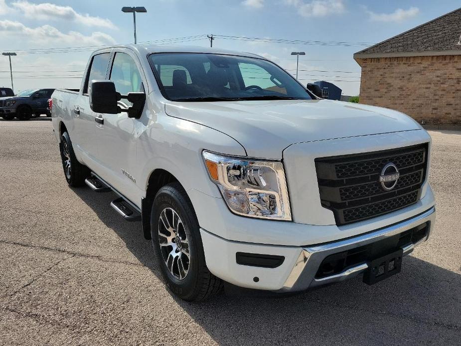 used 2023 Nissan Titan car