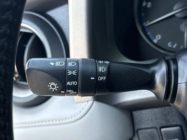 used 2018 Toyota RAV4 car