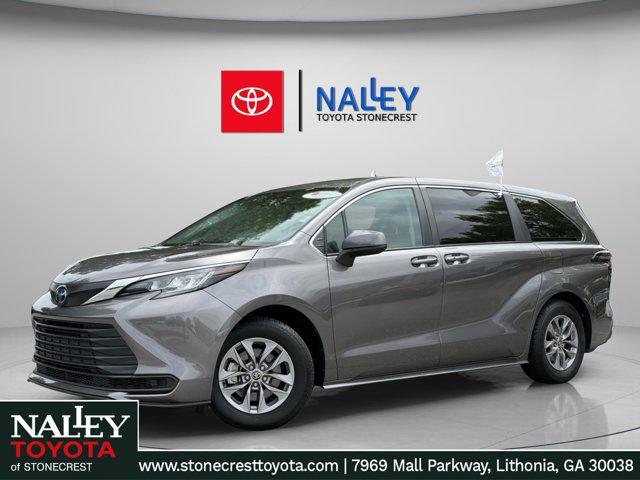 used 2023 Toyota Sienna car, priced at $38,450