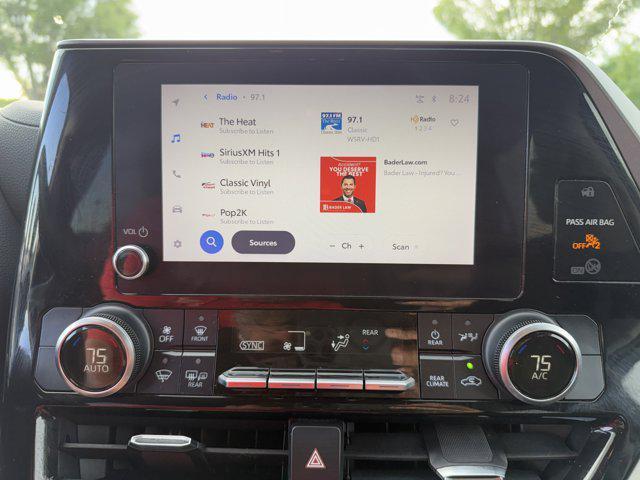 used 2023 Toyota Highlander car, priced at $33,550