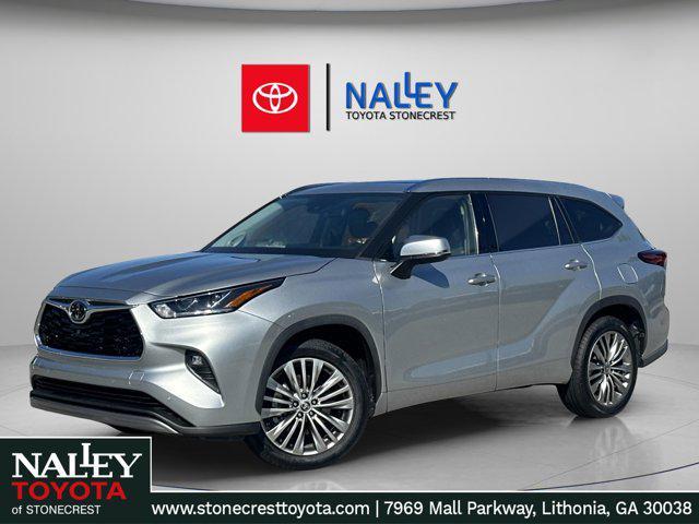 used 2022 Toyota Highlander car, priced at $39,550