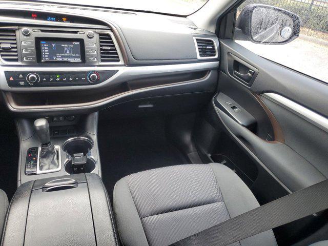 used 2019 Toyota Highlander car, priced at $22,200