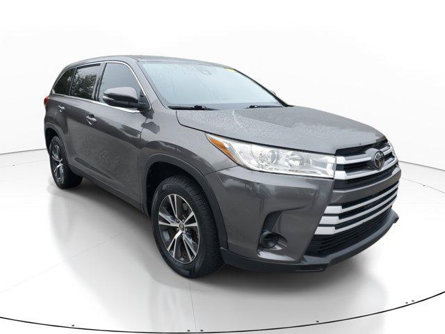 used 2019 Toyota Highlander car, priced at $22,200