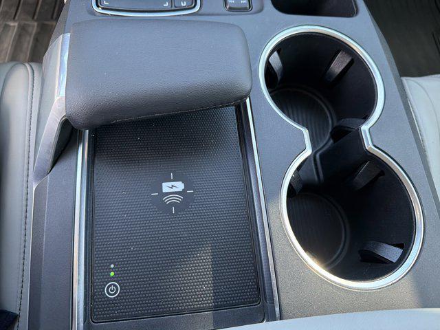 used 2022 Acura MDX car, priced at $33,000