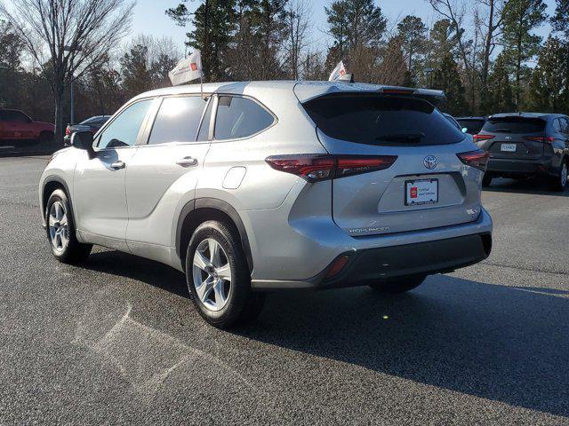 used 2024 Toyota Highlander car, priced at $38,250