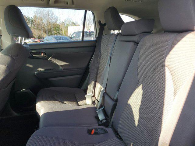 used 2024 Toyota Highlander car, priced at $38,250