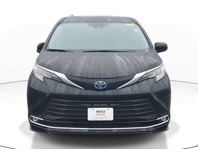 used 2023 Toyota Sienna car, priced at $41,000