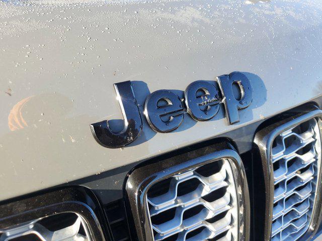 used 2021 Jeep Grand Cherokee car, priced at $22,750