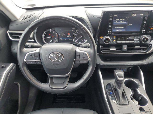 used 2022 Toyota Highlander car, priced at $35,000