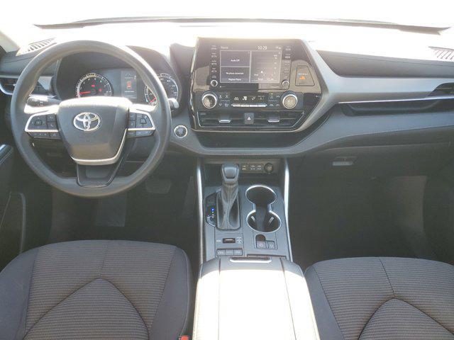 used 2022 Toyota Highlander car, priced at $29,450