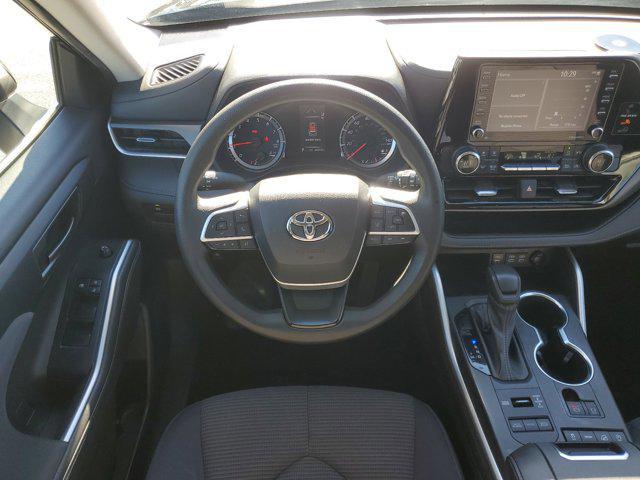 used 2022 Toyota Highlander car, priced at $29,450