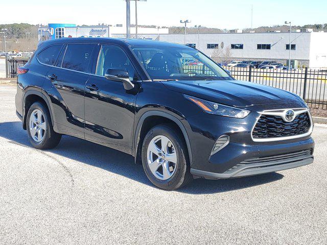 used 2022 Toyota Highlander car, priced at $29,450