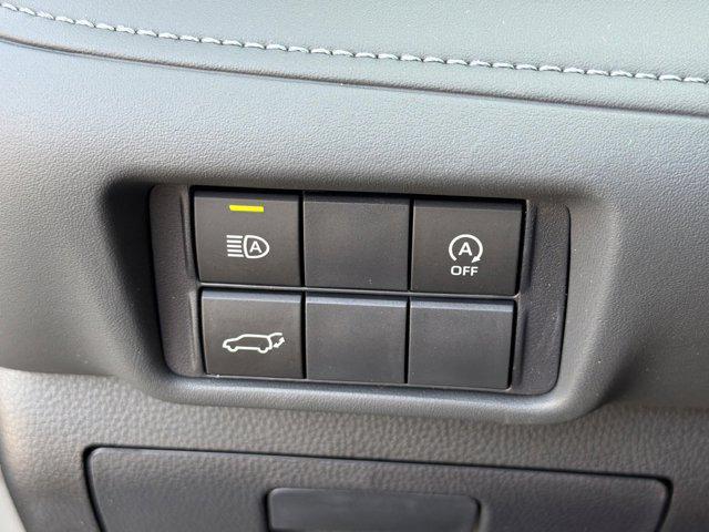 new 2026 Toyota Highlander car, priced at $50,374