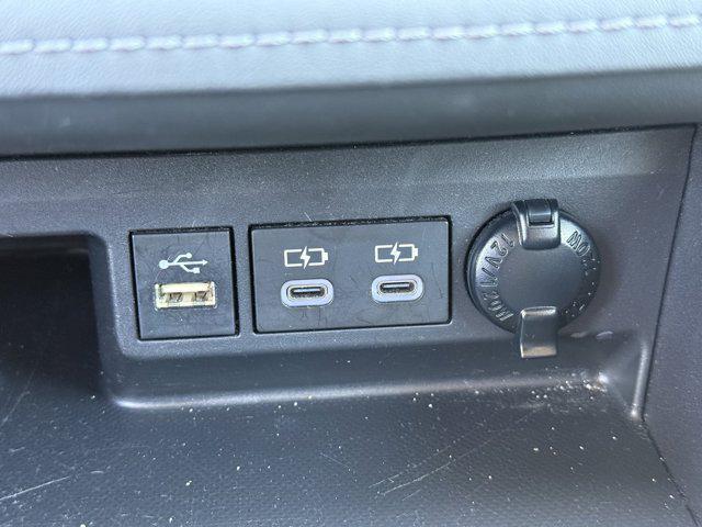 used 2023 Toyota Highlander car, priced at $35,500