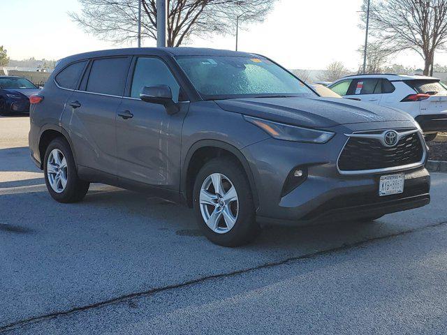 used 2023 Toyota Highlander car, priced at $31,250