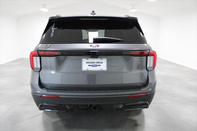 new 2025 Ford Explorer car, priced at $44,328