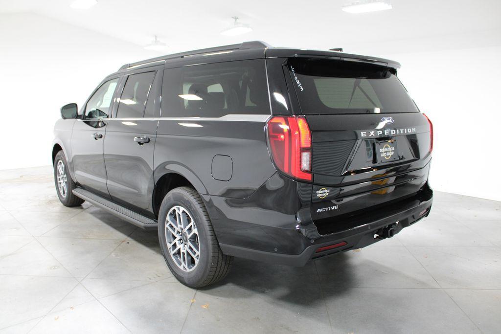 new 2025 Ford Expedition Max car, priced at $69,977