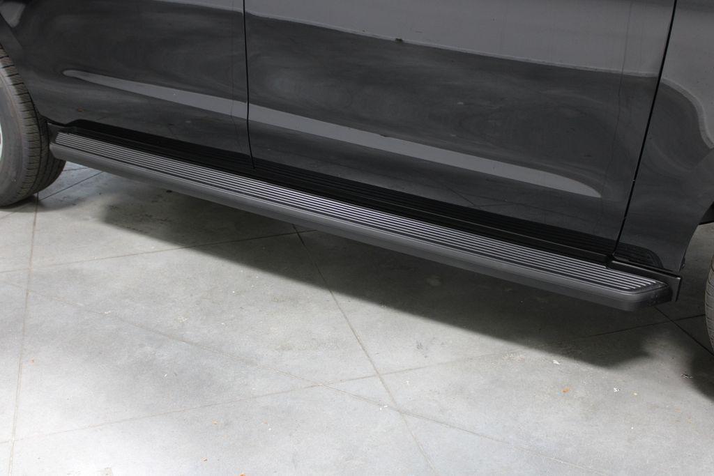 new 2025 Ford Expedition Max car, priced at $69,977
