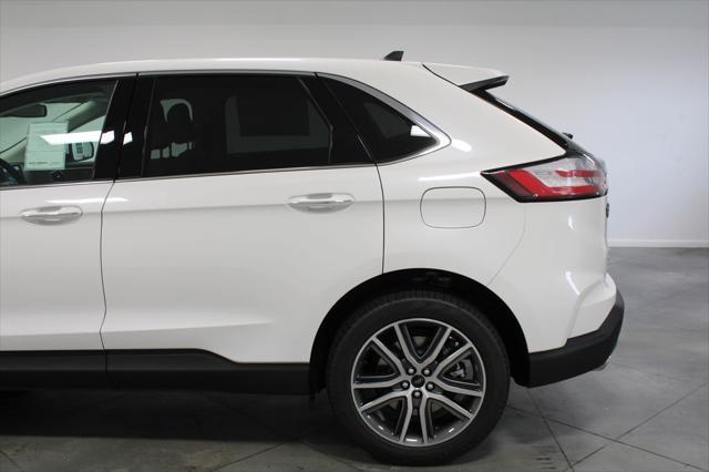 new 2024 Ford Edge car, priced at $40,452