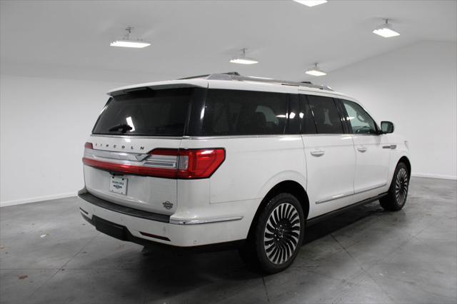 used 2020 Lincoln Navigator car, priced at $45,208