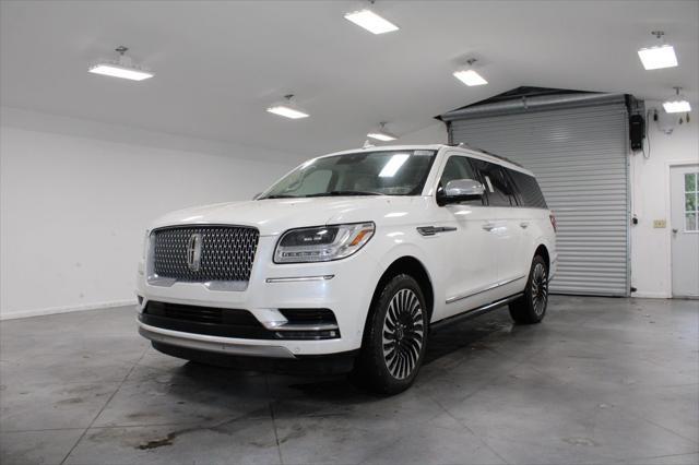 used 2020 Lincoln Navigator car, priced at $45,208