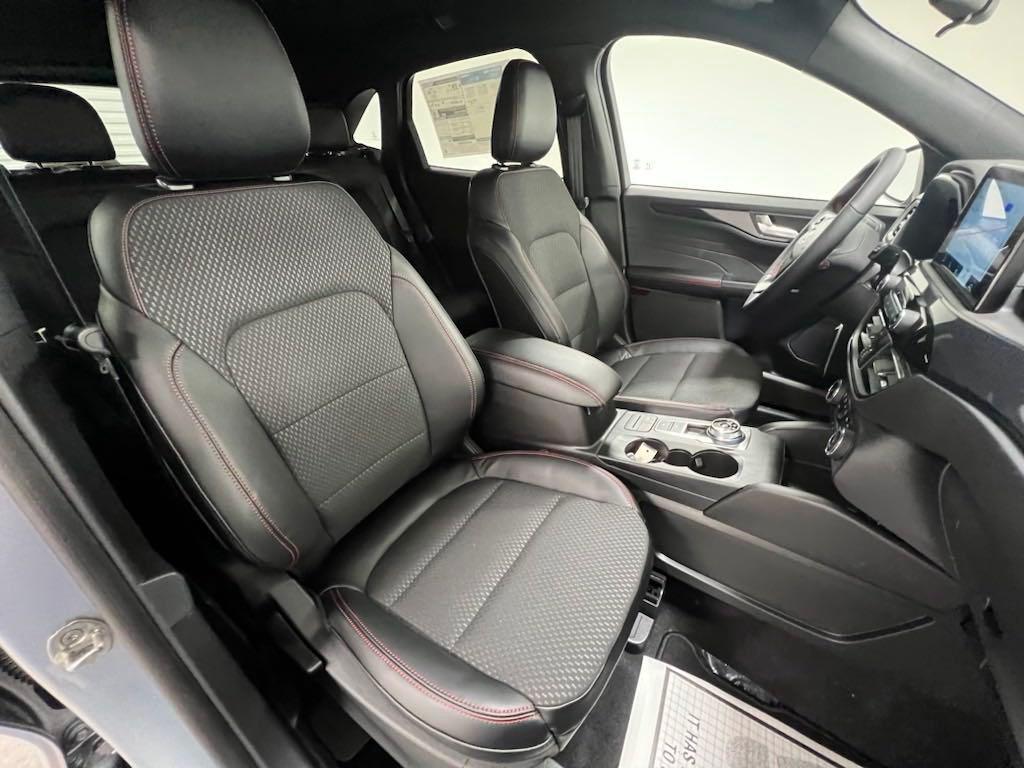 new 2024 Ford Escape car, priced at $26,938