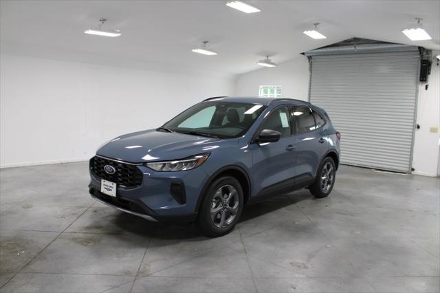 new 2025 Ford Escape car, priced at $31,101