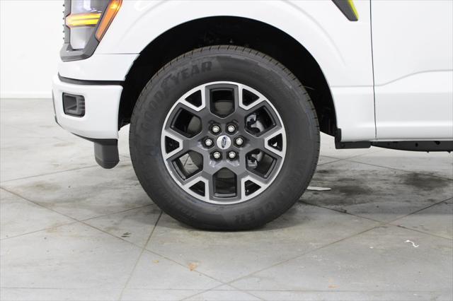 new 2025 Ford F-150 car, priced at $42,747
