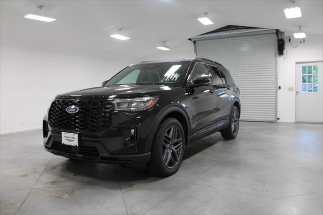 new 2025 Ford Explorer car, priced at $48,084