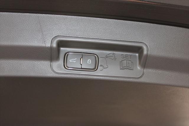 new 2025 Ford Explorer car, priced at $38,959