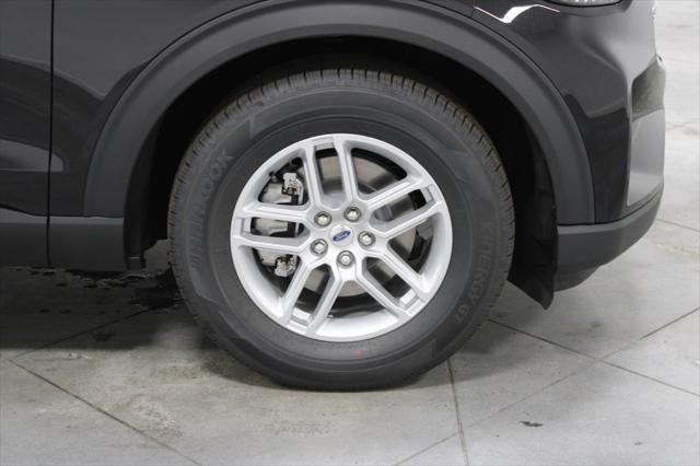 new 2025 Ford Explorer car, priced at $38,959