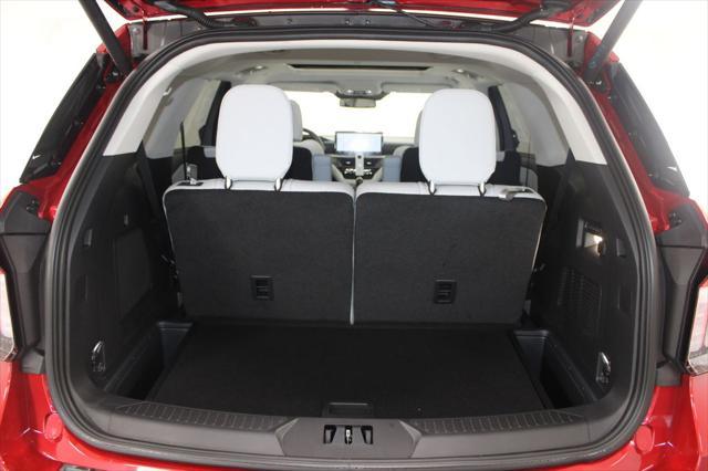 new 2025 Ford Explorer car, priced at $55,673
