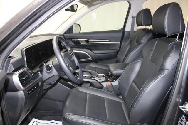used 2024 Kia Telluride car, priced at $38,388