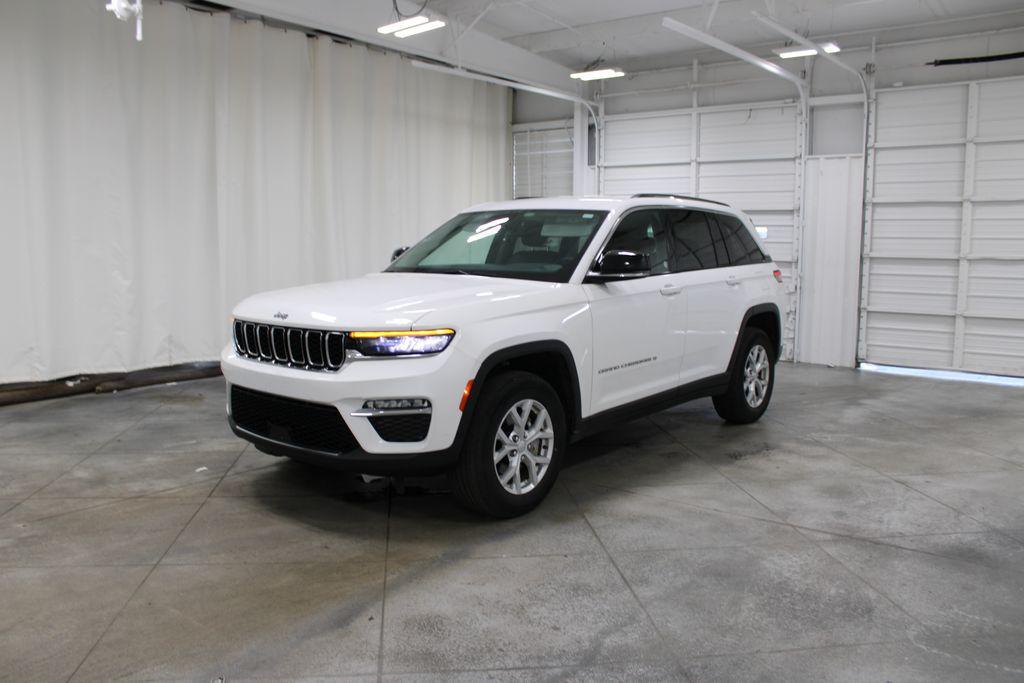 used 2023 Jeep Grand Cherokee car, priced at $27,758