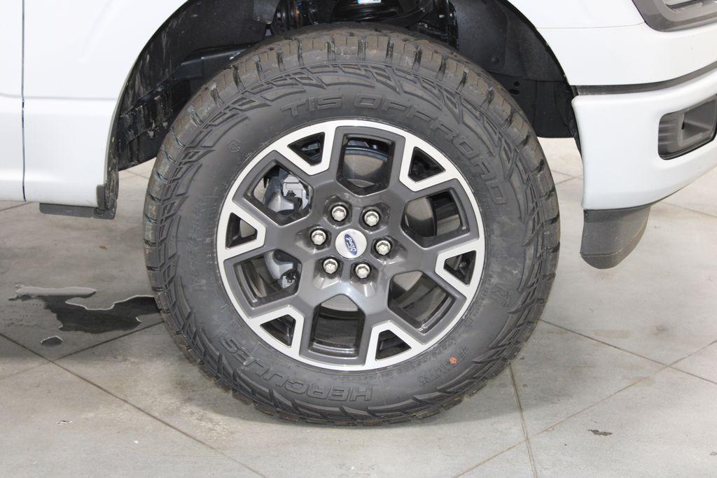 new 2025 Ford F-150 car, priced at $53,574