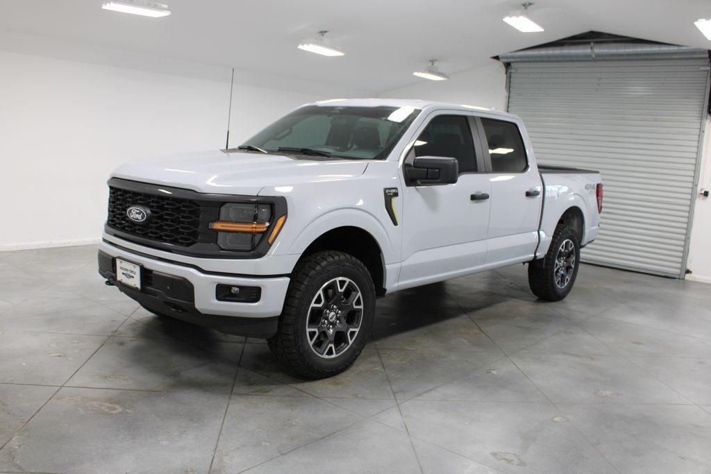 new 2025 Ford F-150 car, priced at $53,574