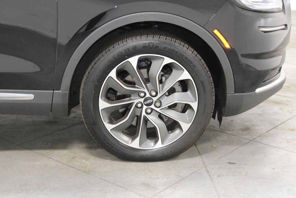 used 2022 Lincoln Nautilus car, priced at $30,928